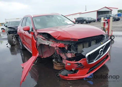 2020 Volvo Xc60 T5 Inscription z USA, uszkodzony, nr VIN YV4102RL4L1534935